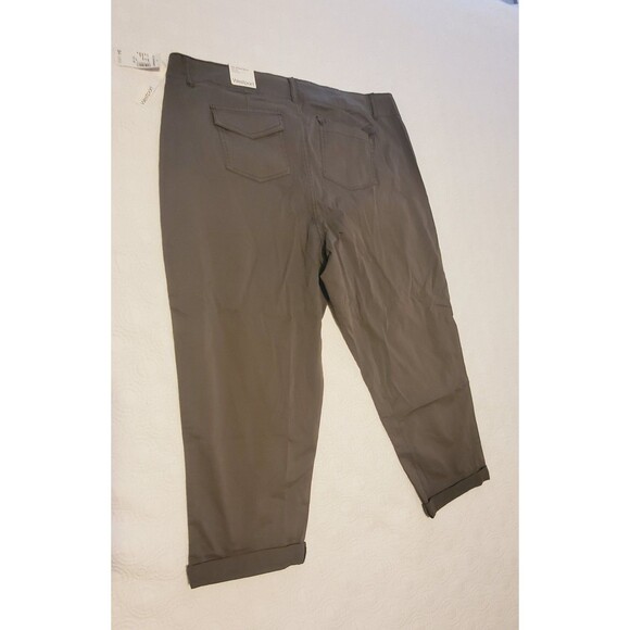 Westport Womens Boyfriend Pants NWT 16W Midrise Green Embroidered Signature Fit - Picture 3 of 8